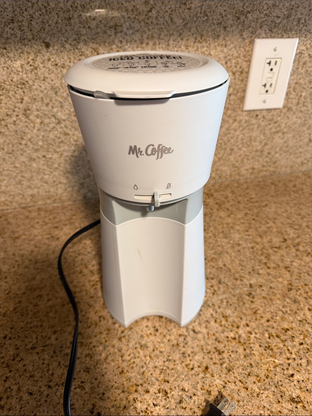 Mr. Coffee White Single-Serve Coffee Maker